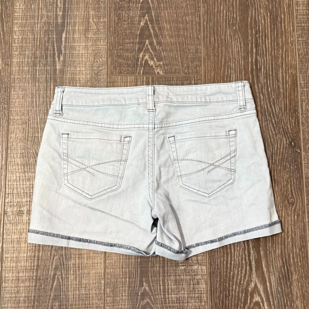 Aeropostale Jean Shorts – Size 3/4